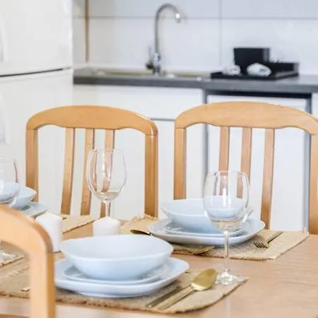 Luka 2 Sea&beach Front *