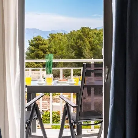 Lejlighed Luka 2 Sea&beach Front *