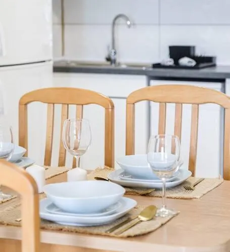 Luka 2 Sea&beach Front *