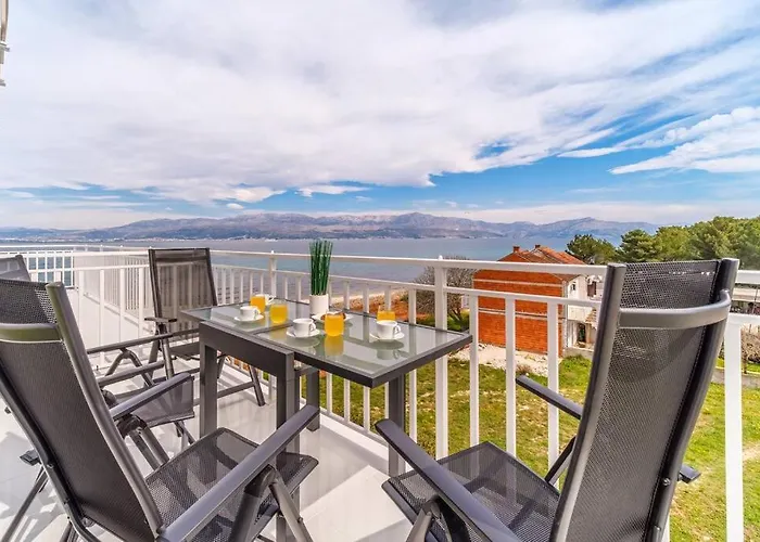 Apartmán Luka 2 Sea&beach Front Mirce